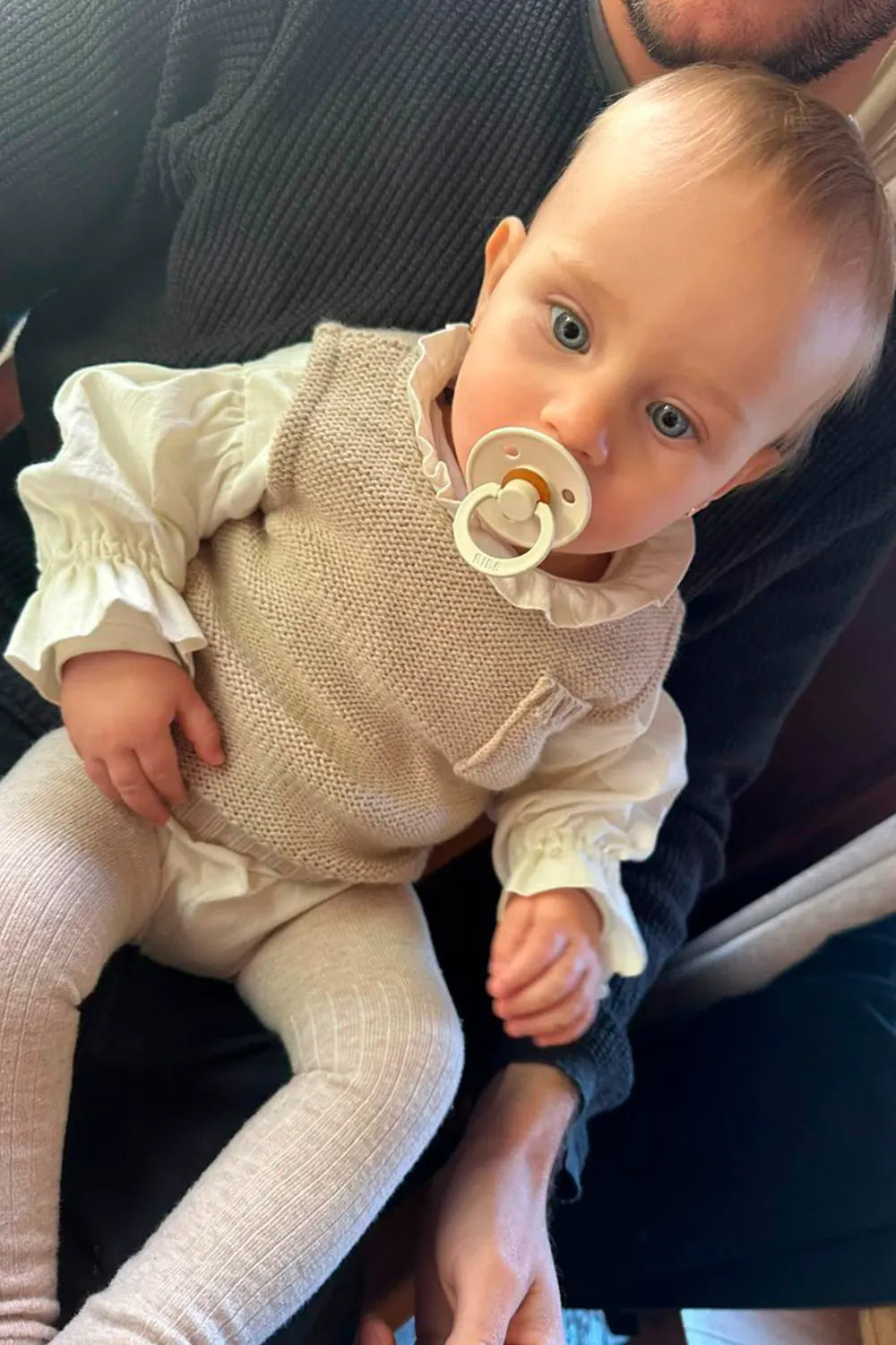 Knit Vest Mowli Chocolate