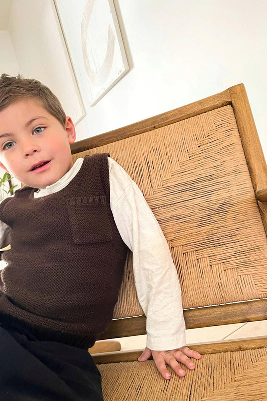 Knit Vest Mowli Chocolate